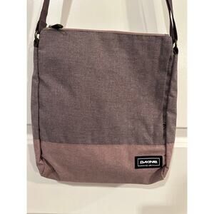 Dakine NWOT Jordy Crossbody Bag Lavender
